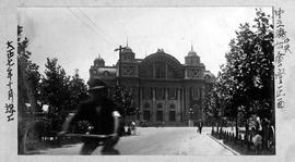 中之嶋中央公會堂正面・大正七年十月竣工