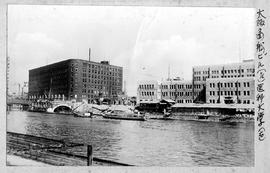 大阪商舩ビル（左）医科大学（右）