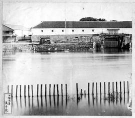 旧鍋嶋藩蔵屋敷